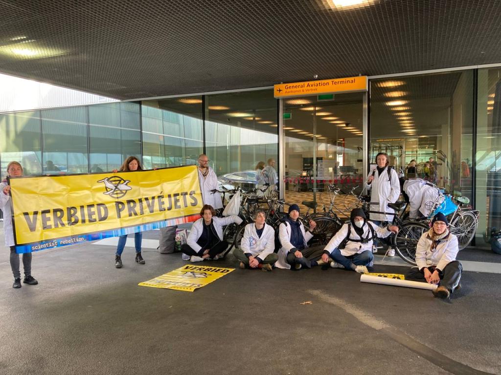 Scientist Rebellion Blocks Private Terminal Delta