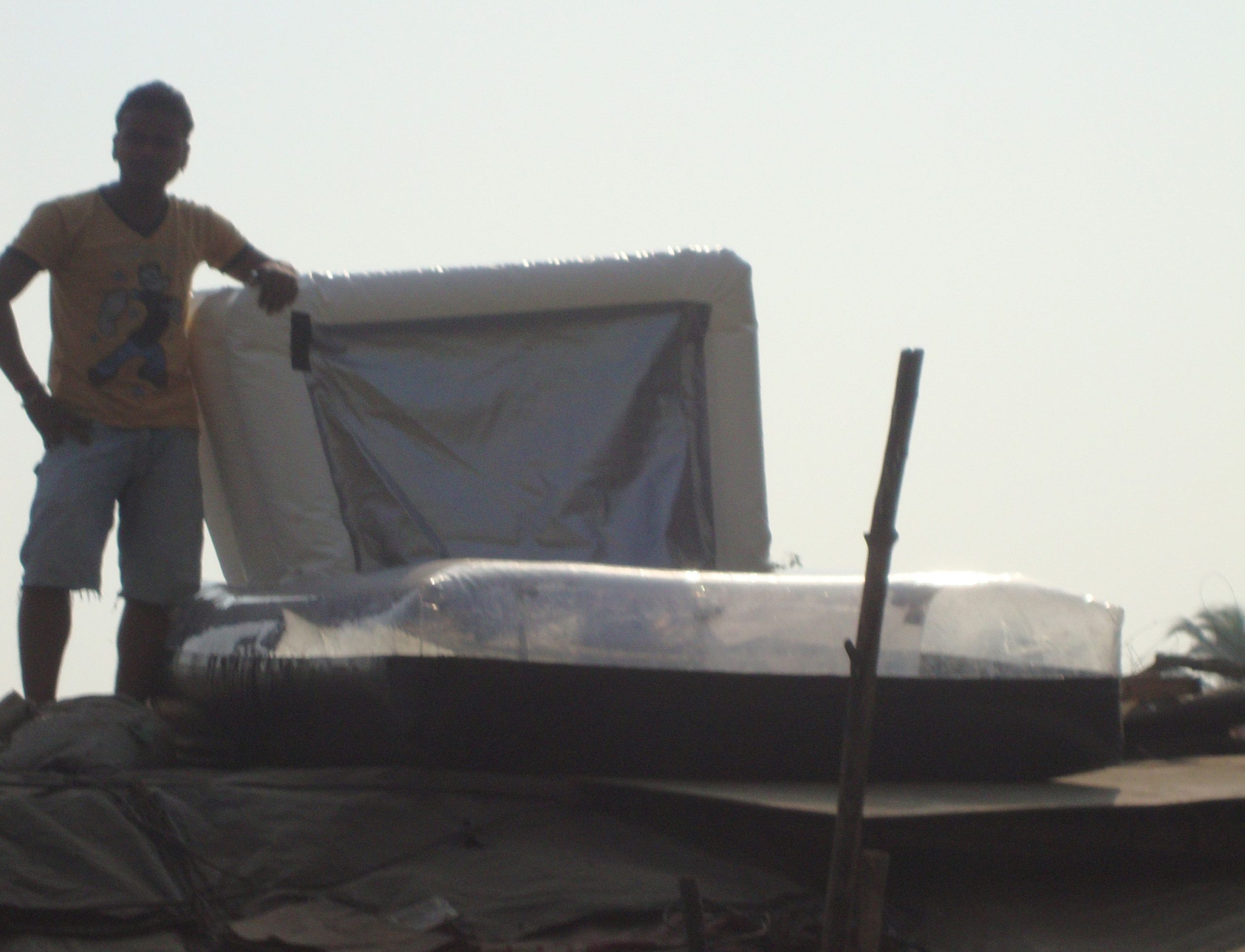 Making water with solar heat