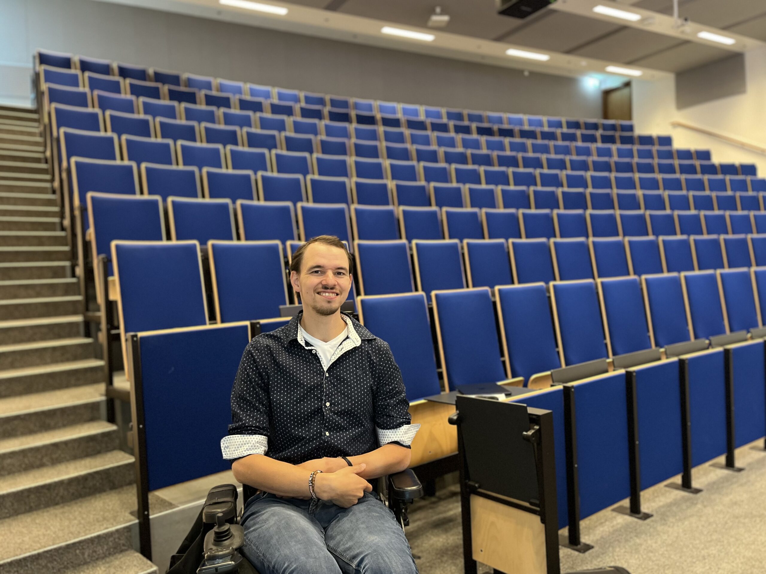 Computer outperforms humans in speech recognition