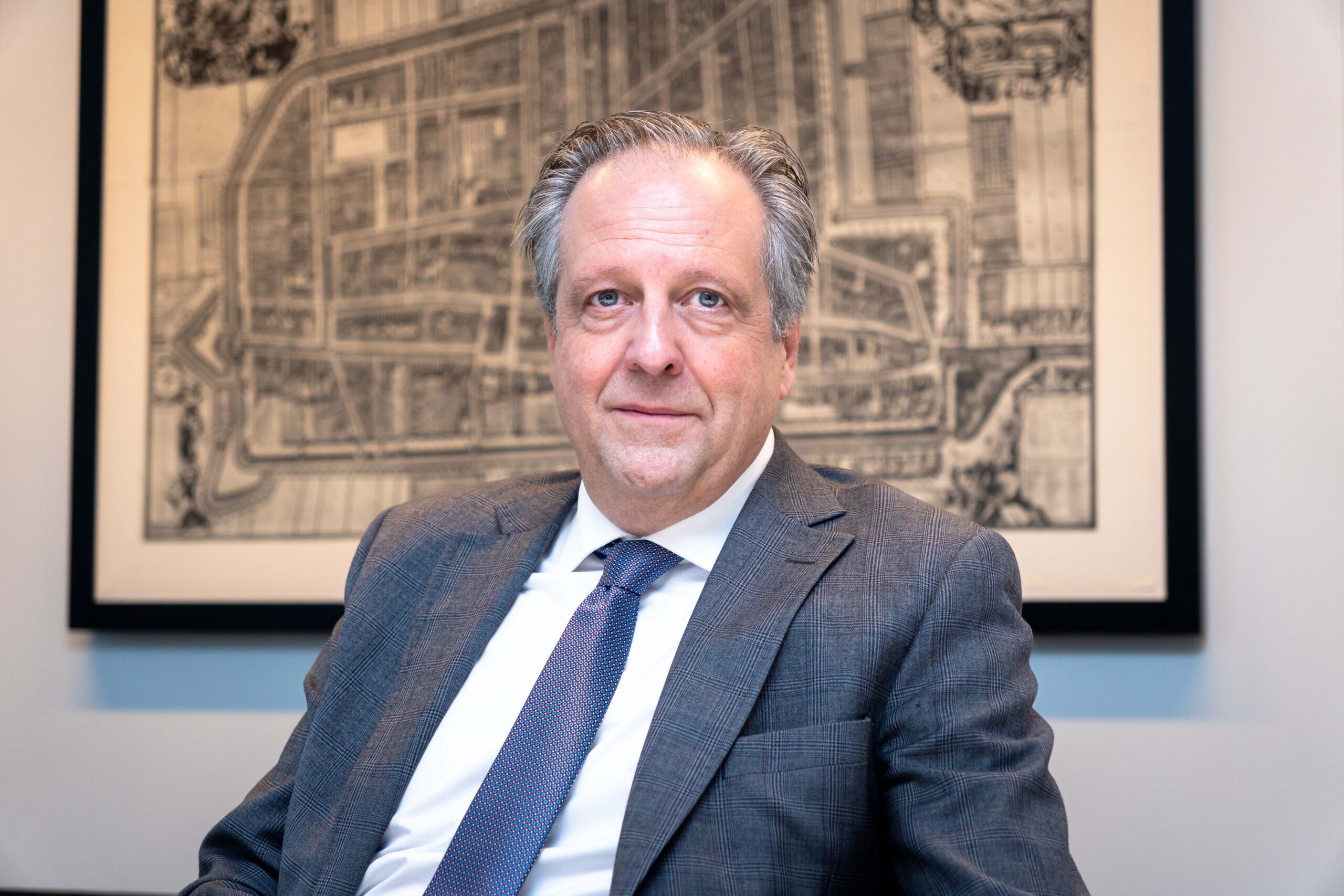 ‘We moeten studentenverenigingen niet te snel publiek veroordelen’